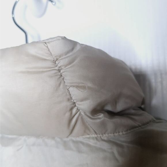 Uniqlo Ultra Light Down Puffer Vest Men's Large Gray 079120 Packable Gorpcore - Picture 6 of 10